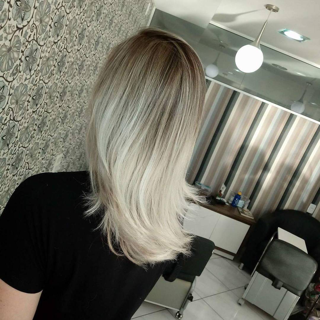 Escova em Blumenau – Deixe Seus Cabelos Perfeitos no Dannilo Cabeleireiro Escova em Blumenau – Deixe Seus Cabelos Perfeitos no Dannilo Cabeleireiro
