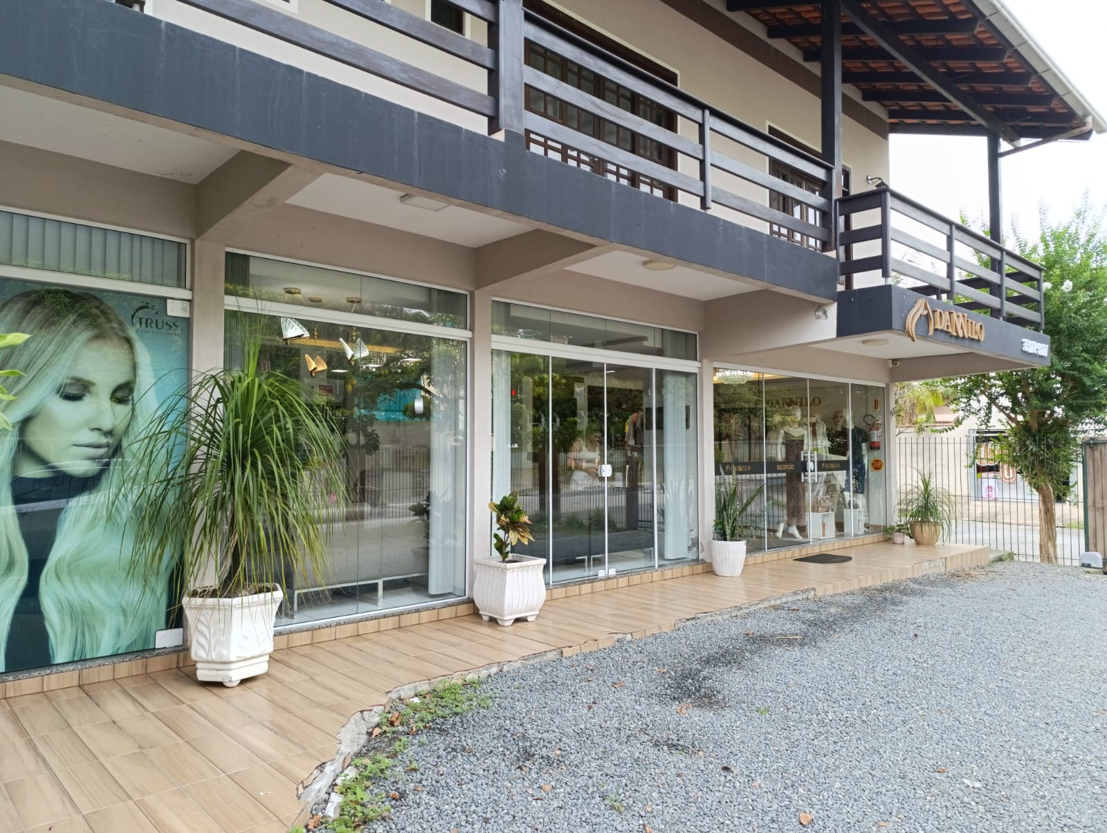 Salão de Beleza em Blumenau – Melhor Atendimento no Dannilo Cabeleireiro Salão de Beleza em Blumenau – Melhor Atendimento no Dannilo Cabeleireiro