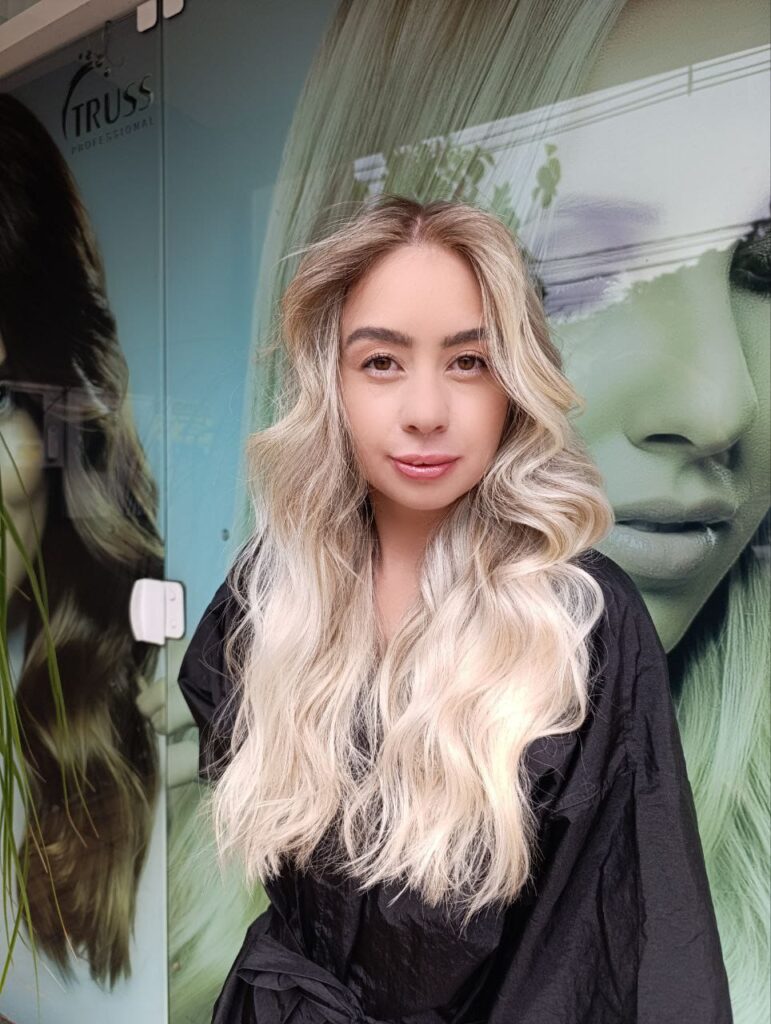 Coloração e mechas – Dannilo Cabeleireiro, Água Verde, Blumenau - SC – foto 22
