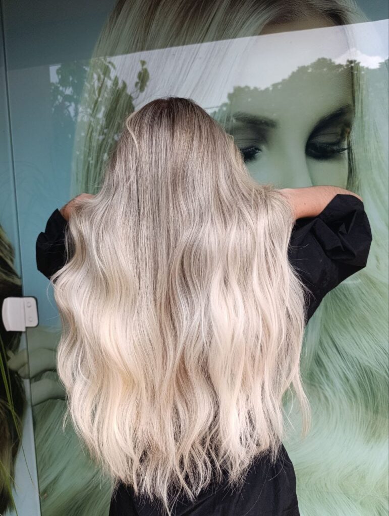 Coloração e mechas – Dannilo Cabeleireiro, Água Verde, Blumenau - SC – foto 25